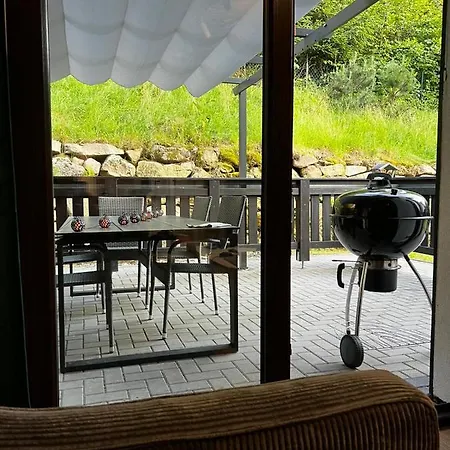 Apartalala, Z Ogrodem *