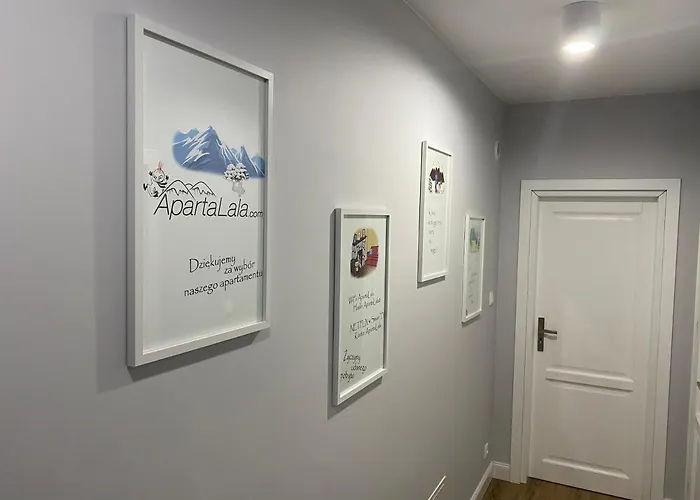 Apartalala, Z Ogrodem *